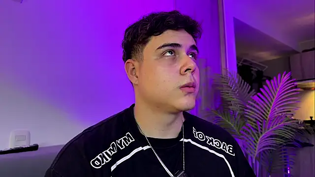 Snapshot of odin_blake chatting on November 9, 2025, 2:10 am odin blake online show from November 9, 2025, 2:10 am