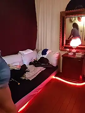 SelenaHouston online show from February 19, 2026, 5:36 am