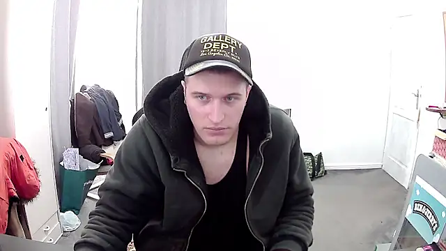 PKrisztian online show from March 31, 2026, 12:16 pm