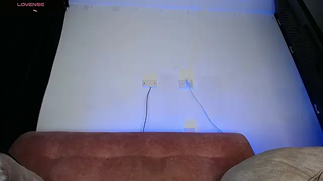 Palo santo online show from April 12, 2026, 7:46 am