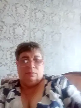 Snapshot of Lee_Nell chatting on December 13, 2024, 6:00 am Lee Nell online show from December 13, 2024, 6:00 am