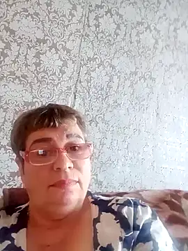 Snapshot of Lee_Nell chatting on December 22, 2024, 8:27 am Lee Nell online show from December 22, 2024, 8:27 am