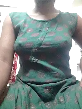 Snapshot of rituporna2004 chatting on February 15, 2025, 12:04 am rituporna2004 online show from February 15, 2025, 12:04 am