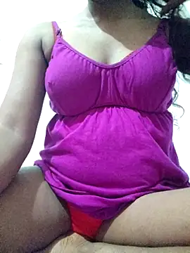 Snapshot of rituporna2004 chatting on September 13, 2025, 4:45 am rituporna2004 online show from September 13, 2025, 4:45 am