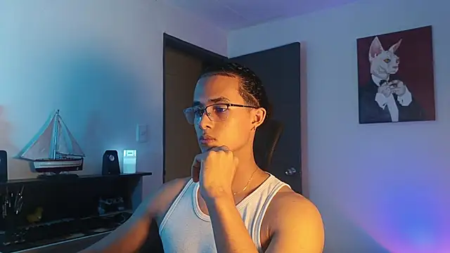 alejo x3 online show from November 2, 2025, 11:07 pm