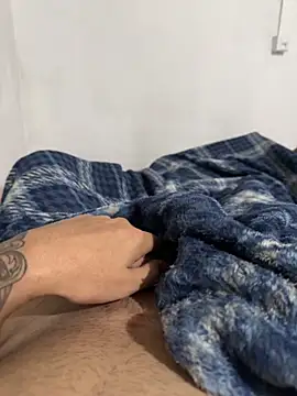 jhnn  online show from April 21, 2026, 4:08 am