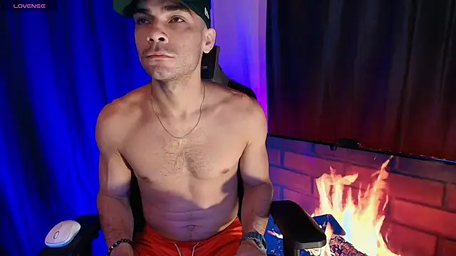 sexyboycolombi4 online show from March 23, 2026, 7:29 pm