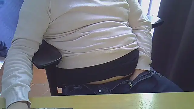 Taktak7791 online show from April 17, 2026, 9:23 am