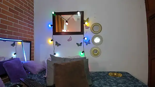 maja hills online show from February 3, 2025, 5:03 pm