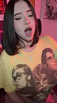 Snapshot of annbones_ch chatting on December 23, 2025, 4:43 am annbones ch online show from December 23, 2025, 4:43 am