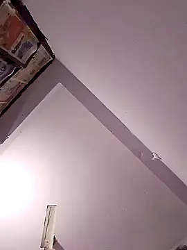 Snapshot of HangdogBeggary chatting on December 28, 2024, 3:59 pm HangdogBeggary online show from December 28, 2024, 3:59 pm