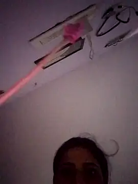 Snapshot of HangdogBeggary chatting on December 28, 2024, 9:30 pm HangdogBeggary online show from December 28, 2024, 9:30 pm