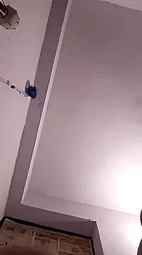 Snapshot of HangdogBeggary chatting on February 26, 2025, 6:21 pm HangdogBeggary online show from February 26, 2025, 6:21 pm