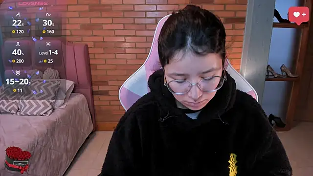 Amy joones online show from May 15, 2026, 12:45 pm