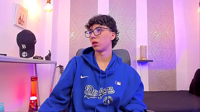 Nikolay Gregori online show from September 26, 2025, 4:16 am