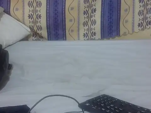 teresita 02 online show from February 13, 2026, 5:58 am