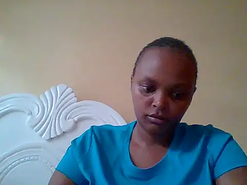 Sexxy-Shie online show from September 30, 2025, 7:02 am