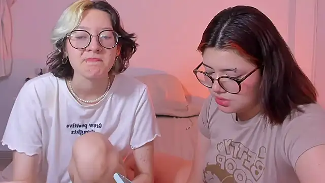 Snapshot of Gaby_Danna chatting on March 12, 2025, 9:56 pm Gaby Danna online show from March 12, 2025, 9:56 pm