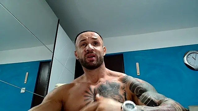 Magnificmuscles89 online show from September 26, 2025, 8:07 am