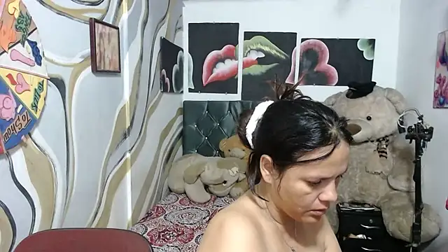 Snapshot of manzanahot9 chatting on March 19, 2026, 11:58 am manzanahot9 online show from March 19, 2026, 11:58 am