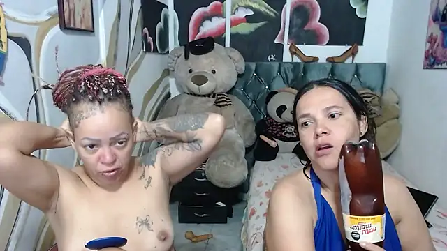 manzanahot9 online show from July 15, 2026, 12:21 pm