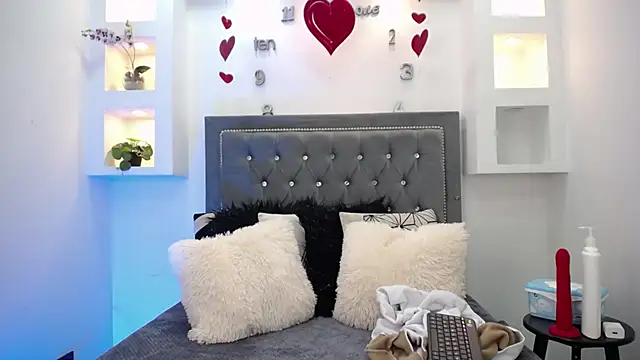 MaikCarver online show from September 21, 2025, 8:43 pm