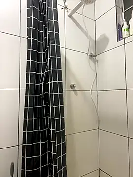 Snapshot of couple_shy chatting on September 14, 2025, 3:05 am couple shy online show from September 14, 2025, 3:05 am