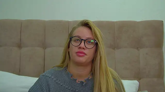 MariaNeumann online show from January 15, 2025, 6:12 am