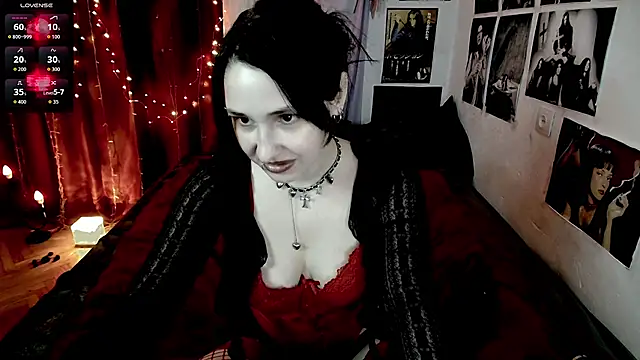 Snapshot of Tricky_Vicky666 chatting on November 6, 2025, 12:00 am Tricky Vicky666 online show from November 6, 2025, 12:00 am