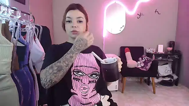 HotRuiva online show from December 27, 2024, 1:50 pm