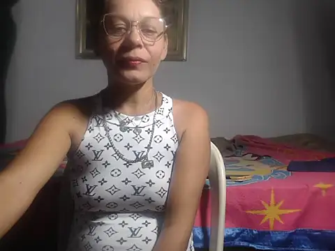 Snapshot of Horney-Blonde chatting on December 25, 2024, 11:20 pm Horney-Blonde online show from December 25, 2024, 11:20 pm