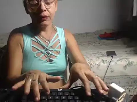 Snapshot of Horney-Blonde chatting on December 27, 2024, 11:53 pm Horney-Blonde online show from December 27, 2024, 11:53 pm