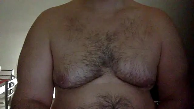 Snapshot of Gladiator_3 chatting on December 6, 2024, 8:07 pm Gladiator 3 online show from December 6, 2024, 8:07 pm