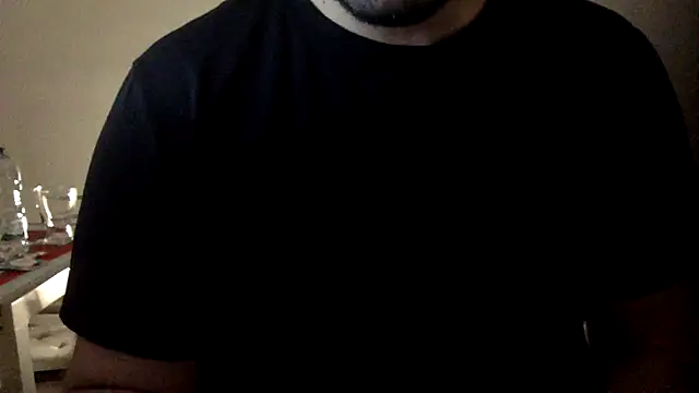 Snapshot of Gladiator_3 chatting on December 8, 2024, 2:19 pm Gladiator 3 online show from December 8, 2024, 2:19 pm