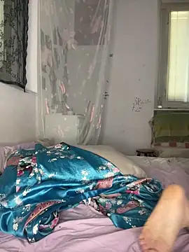 giuli zerozero online show from April 14, 2026, 11:49 am