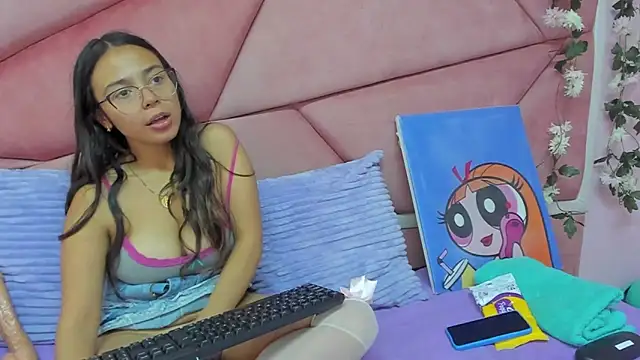 ValerySweety online show from November 4, 2025, 3:38 am