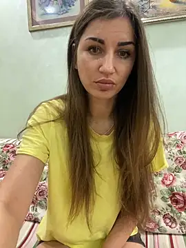 Snapshot of Lanaa19 chatting on November 16, 2025, 10:37 pm Lanaa19 online show from November 16, 2025, 10:37 pm