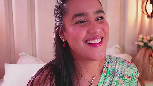 bonniekim  online show from January 12, 2026, 8:36 pm