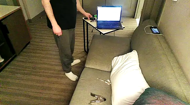 Snapshot of Jacknjimmyjohn chatting on March 17, 2025, 3:03 am Jacknjimmyjohn online show from March 17, 2025, 3:03 am