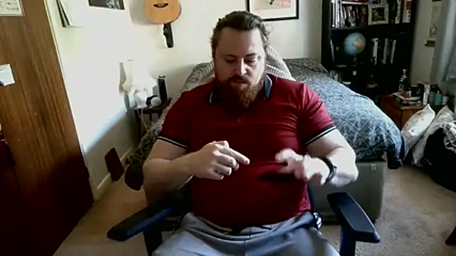 Snapshot of Hairy_Guy30 chatting on April 30, 2026, 4:46 pm Hairy Guy30 online show from April 30, 2026, 4:46 pm