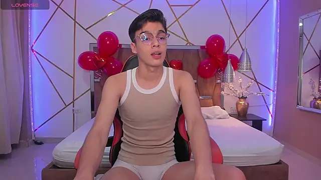 Snapshot of Gerony_ chatting on February 1, 2025, 5:07 am Gerony online show from February 1, 2025, 5:07 am