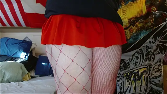 cosmicjones online show from April 8, 2026, 12:16 pm