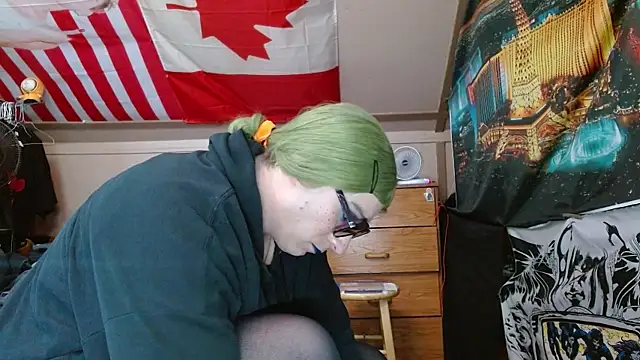 cosmicjones online show from April 23, 2026, 1:13 pm