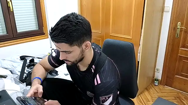 Jackyrose online show from January 28, 2025, 3:25 pm