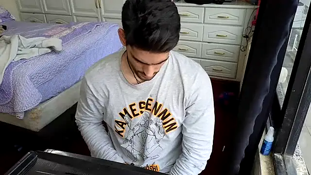 Jackyrose online show from March 7, 2025, 8:44 pm