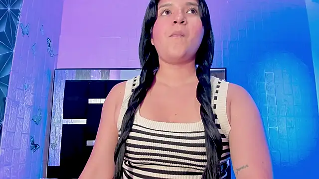 Snapshot of ayheleensexygirl1 chatting on October 29, 2025, 6:53 pm ayheleensexygirl1 online show from October 29, 2025, 6:53 pm