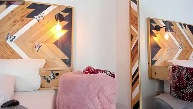 Snapshot of Kathaleiya_Ozz chatting on October 28, 2025, 8:00 pm Kathaleiya Ozz online show from October 28, 2025, 8:00 pm