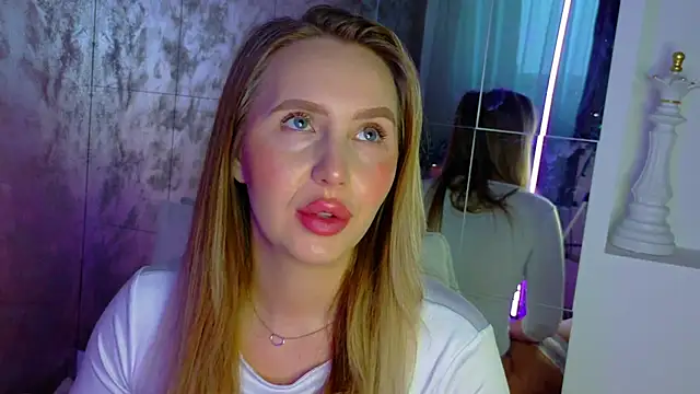 lexy a online show from November 13, 2025, 5:39 am