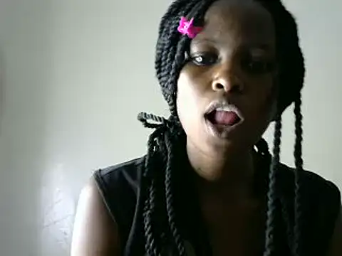 Snapshot of Kasweet_Lee chatting on January 22, 2025, 12:27 pm Kasweet Lee online show from January 22, 2025, 12:27 pm