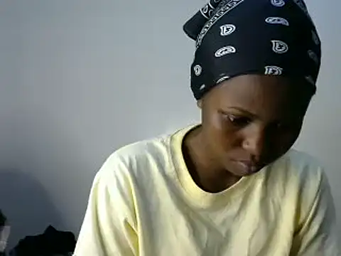 Snapshot of Kasweet_Lee chatting on February 3, 2025, 7:10 pm Kasweet Lee online show from February 3, 2025, 7:10 pm